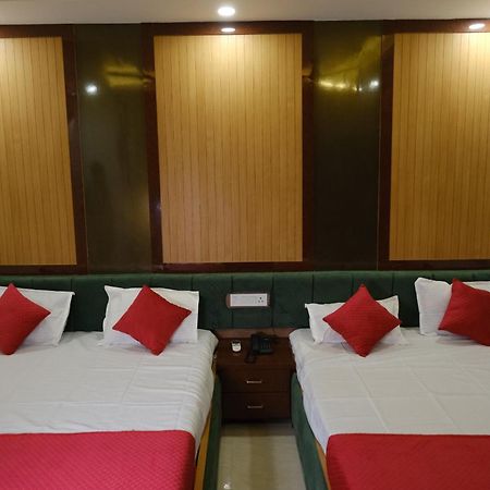 Hotel Golden Continental Deoghar Eksteriør billede