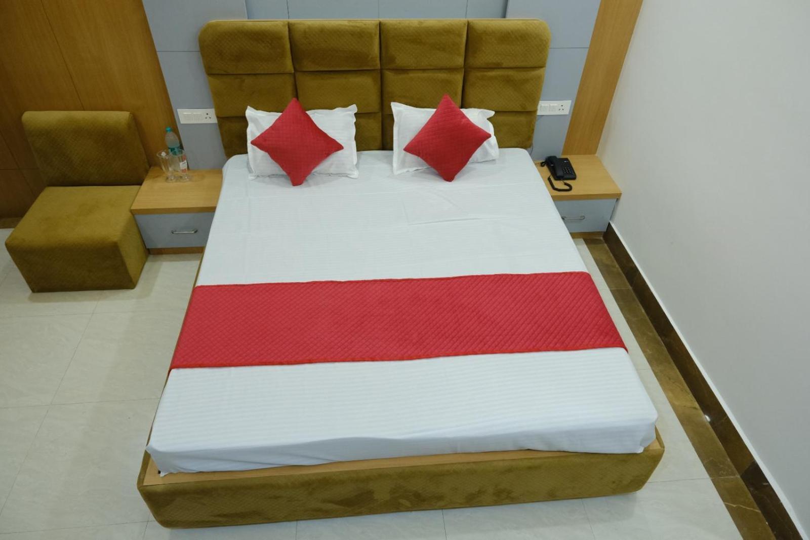Hotel Golden Continental Deoghar Eksteriør billede